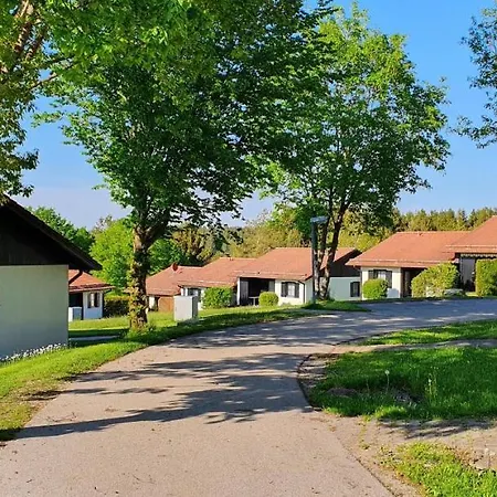 Feriendorf Hochbergle Haus 95 *